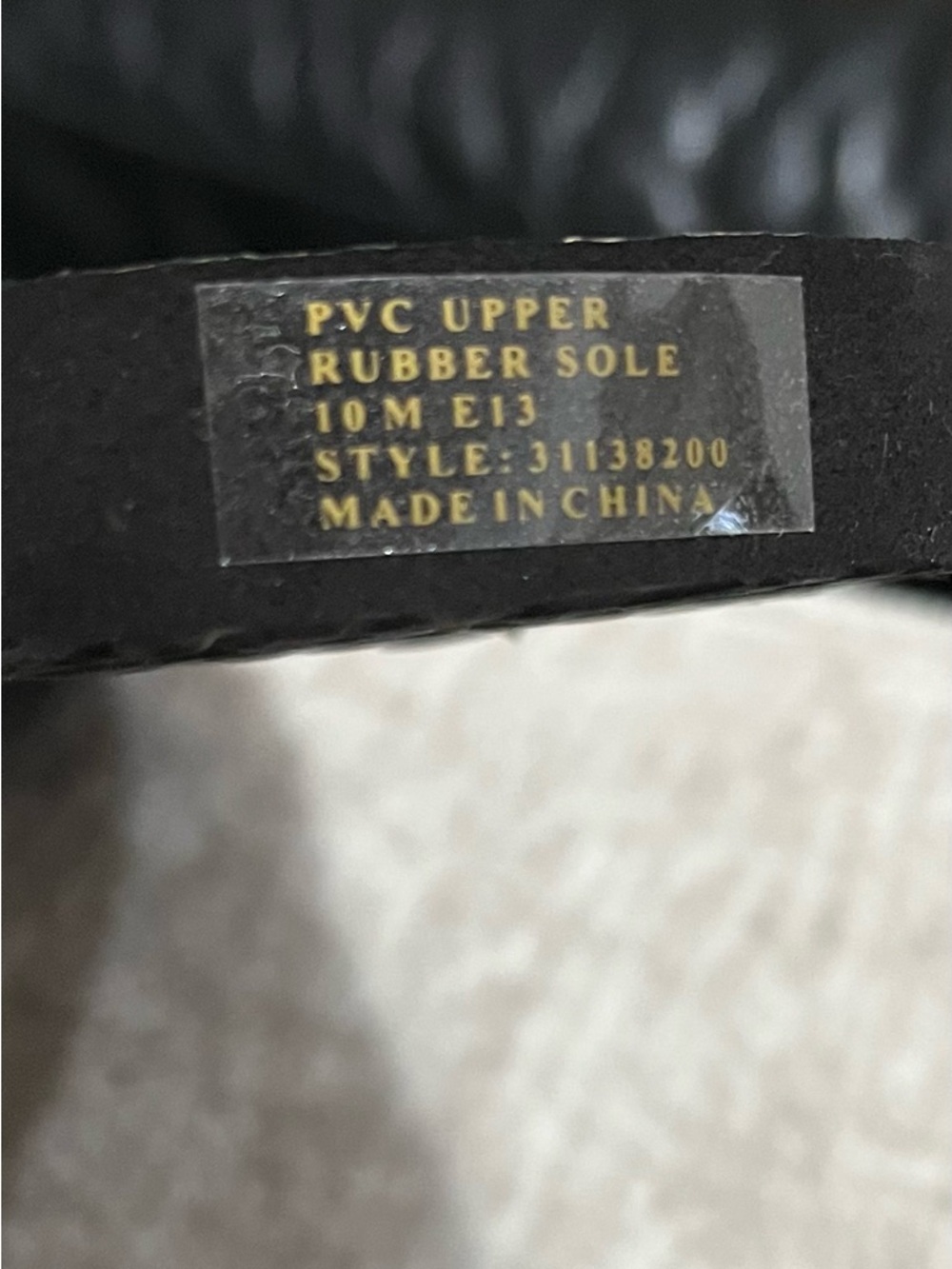 Tory Burch Black Flip Flops with Navy & Cream Print - Picture 6 of 6